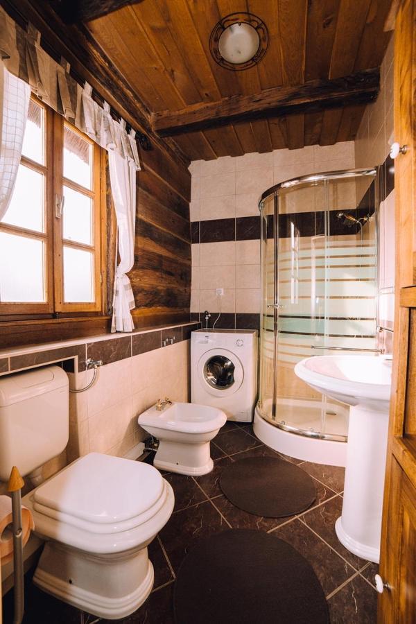Villa Kuca Za Odmor Stara Hiza Selnica Exterior foto